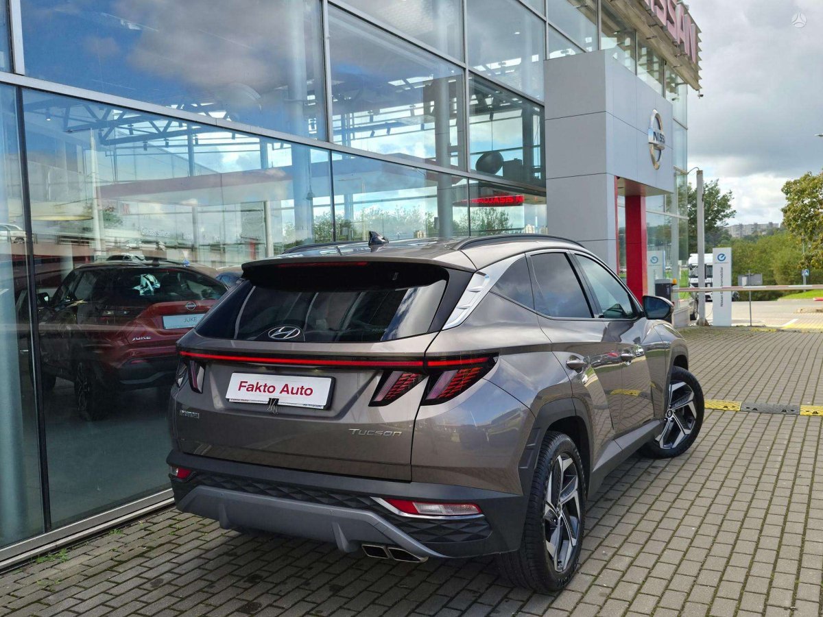 Hyundai Tucson Visureigis / Krosoveris Benzinas / elektra