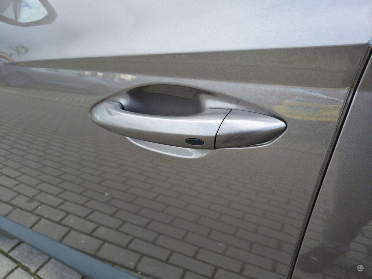 Hyundai Tucson Visureigis / Krosoveris Benzinas / elektra