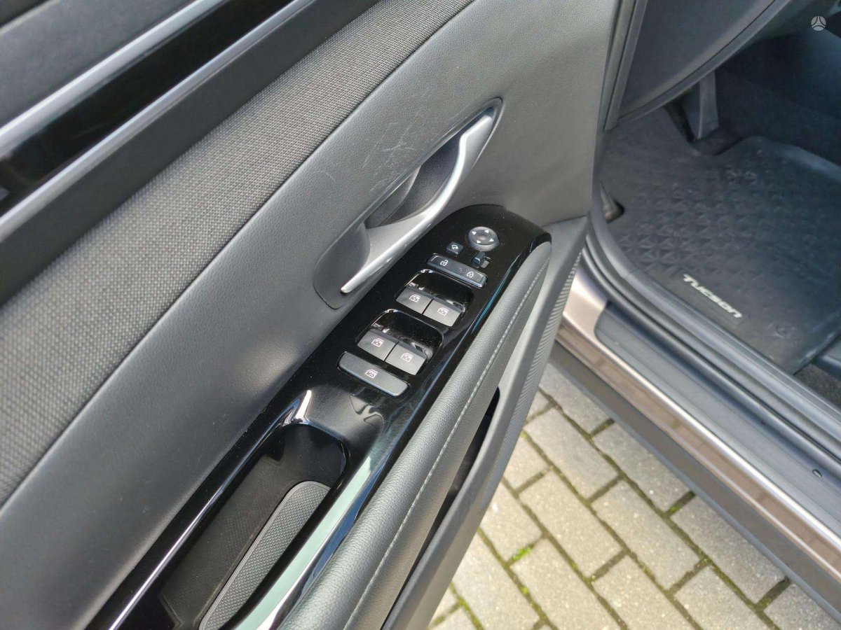 Hyundai Tucson Visureigis / Krosoveris Benzinas / elektra