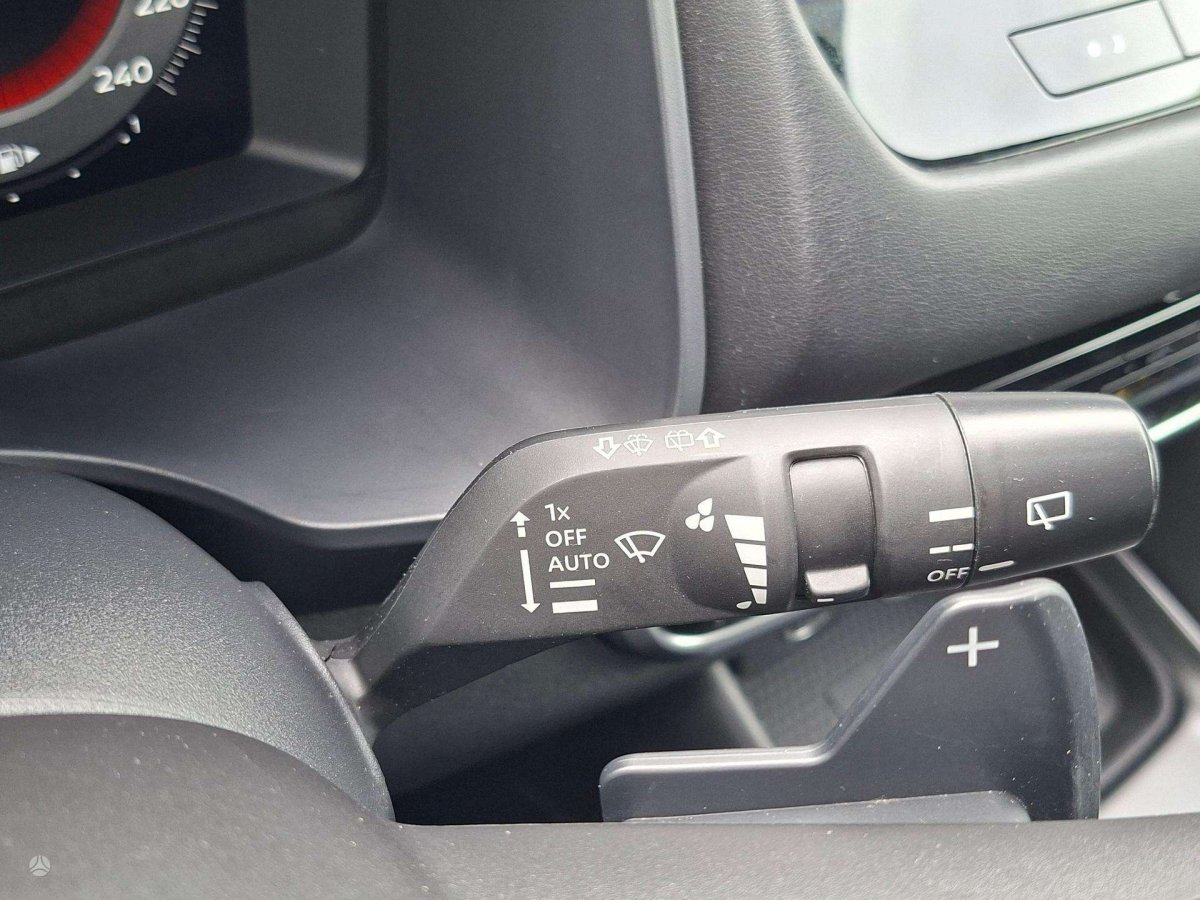 Nissan Qashqai Visureigis / Krosoveris Benzinas / elektra