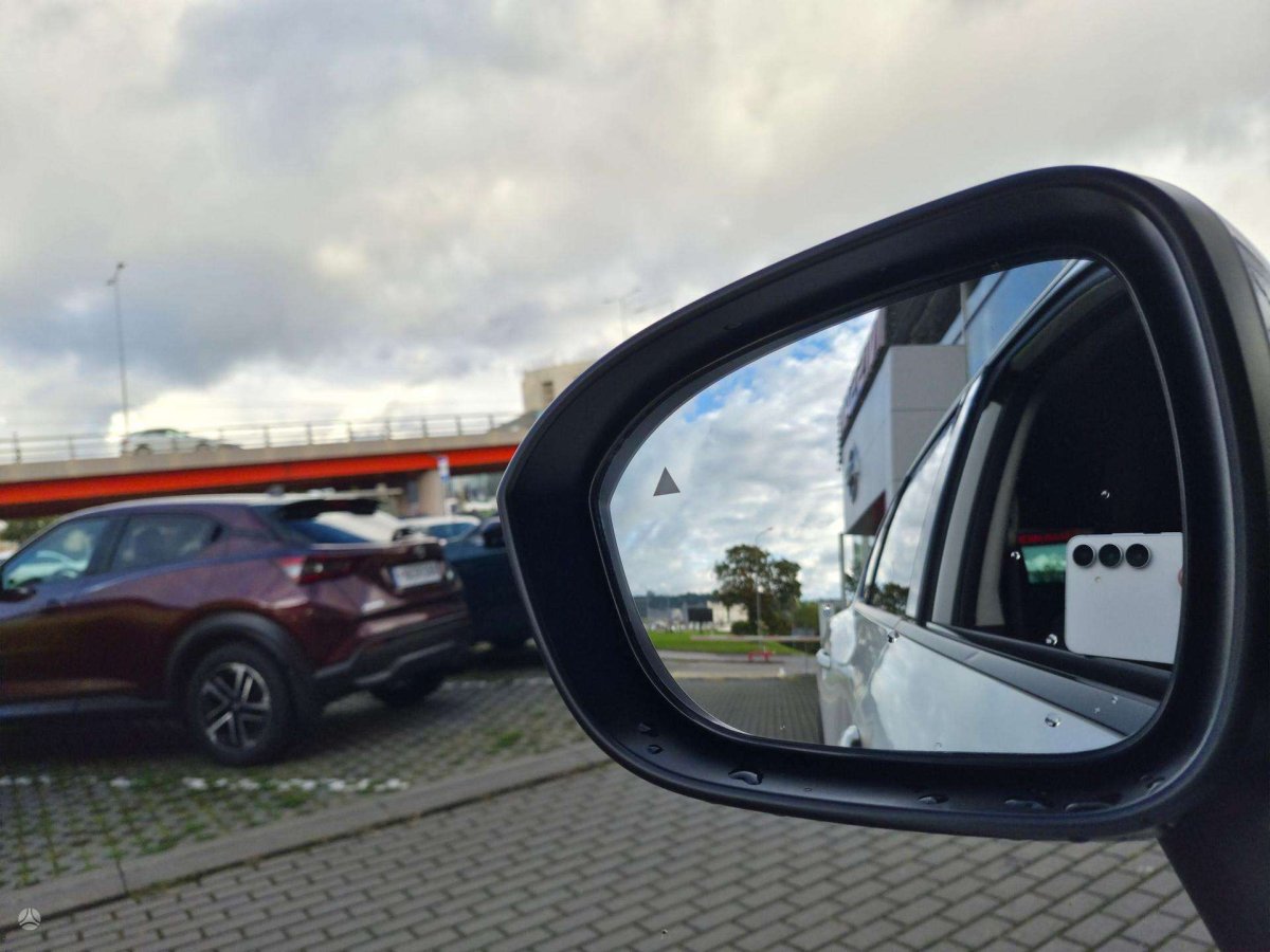 Nissan X-Trail Visureigis / Krosoveris Benzinas / elektra