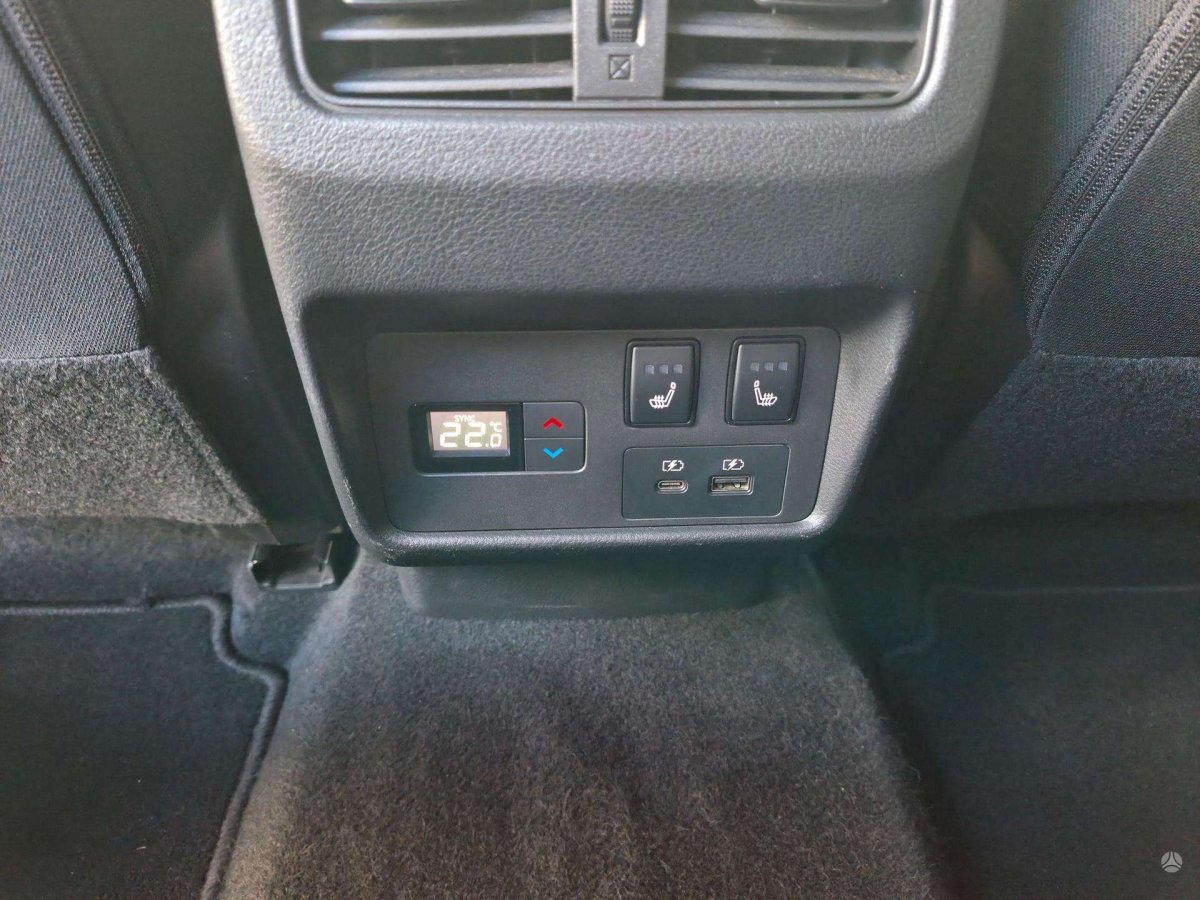 Nissan X-Trail Visureigis / Krosoveris Benzinas / elektra