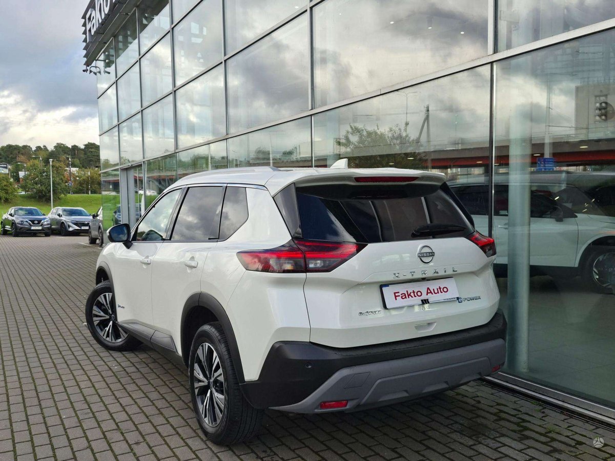 Nissan X-Trail Visureigis / Krosoveris Benzinas / elektra