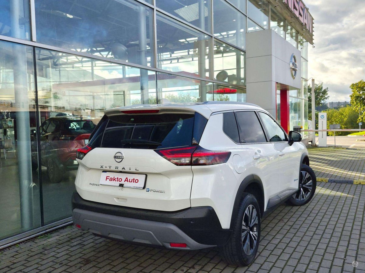 Nissan X-Trail Visureigis / Krosoveris Benzinas / elektra