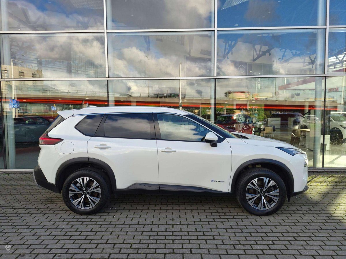 Nissan X-Trail Visureigis / Krosoveris Benzinas / elektra