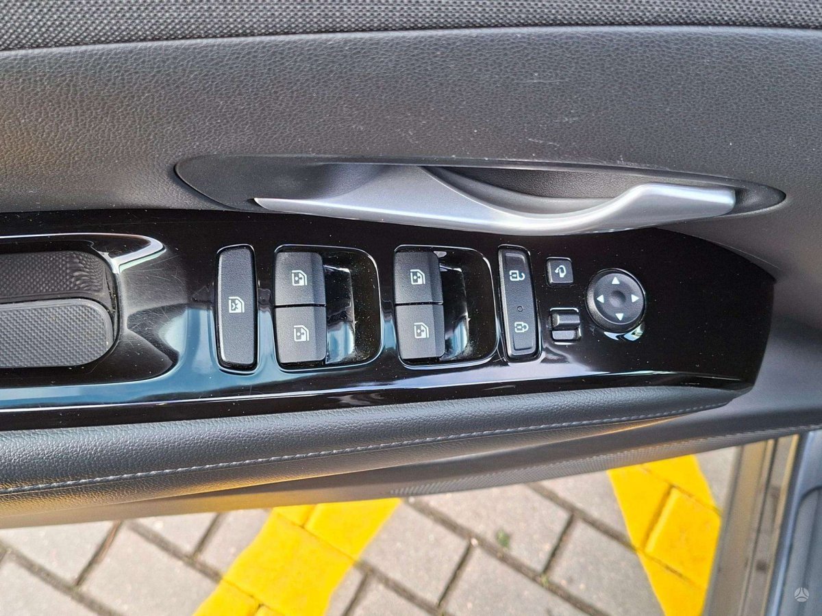 Hyundai Tucson Visureigis / Krosoveris Benzinas / elektra