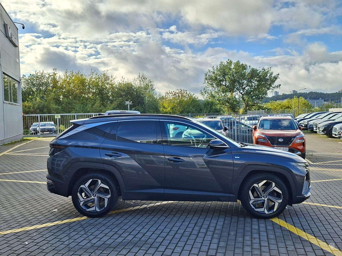 Hyundai Tucson Visureigis / Krosoveris Benzinas / elektra