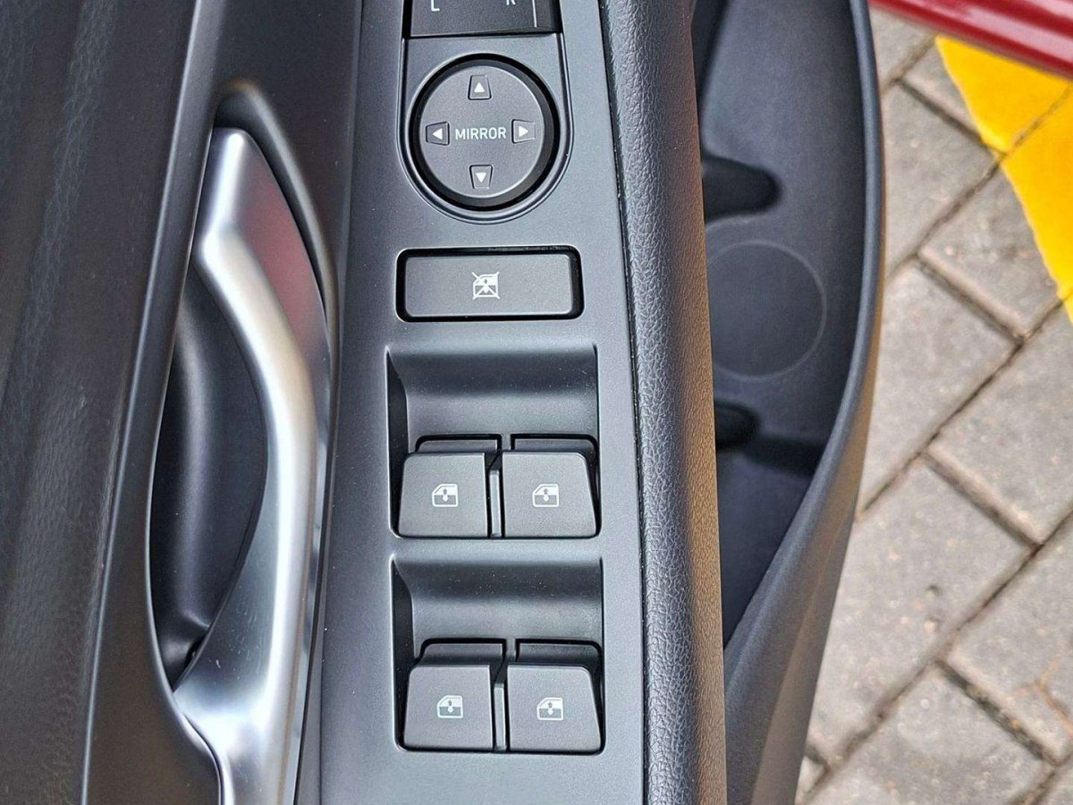 Hyundai i30 Universalas Benzinas