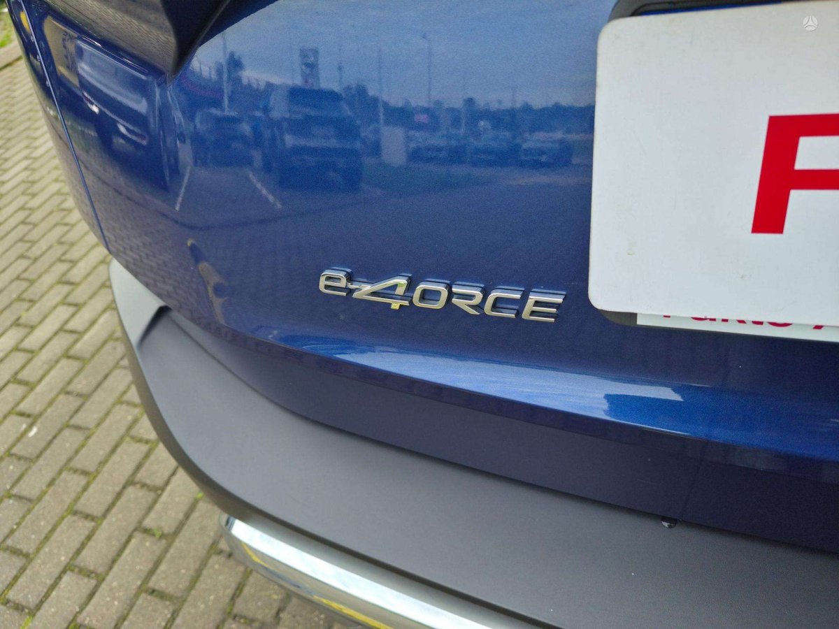 Nissan X-Trail Visureigis / Krosoveris Benzinas / elektra