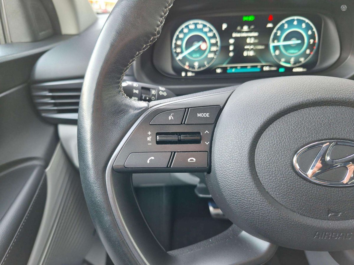 Hyundai i20 Hečbekas Benzinas / elektra