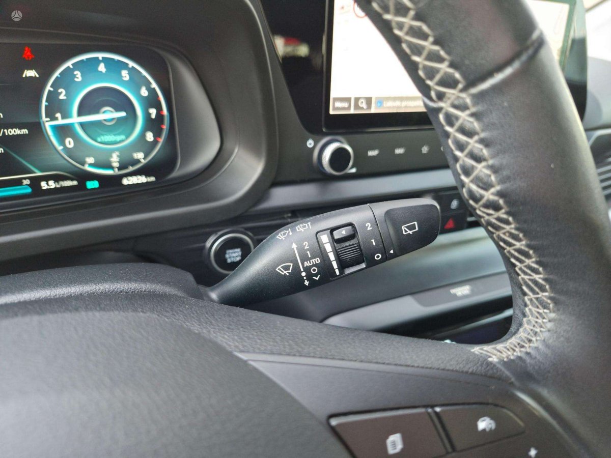 Hyundai i20 Hečbekas Benzinas / elektra