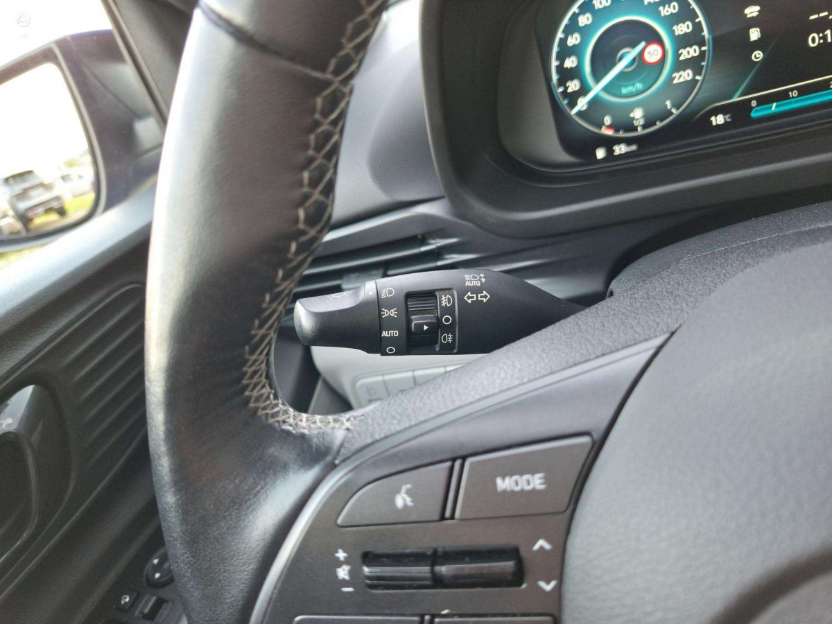 Hyundai i20 Hečbekas Benzinas / elektra