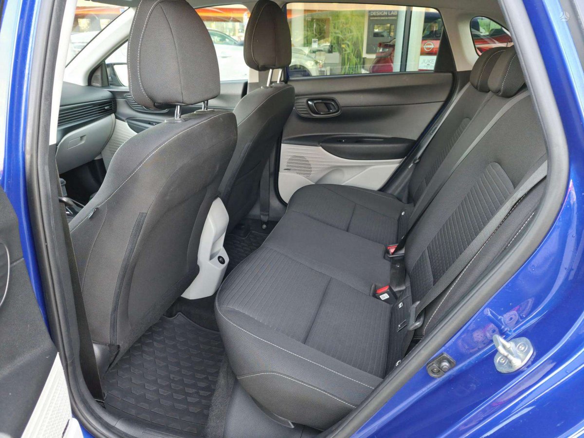 Hyundai i20 Hečbekas Benzinas / elektra
