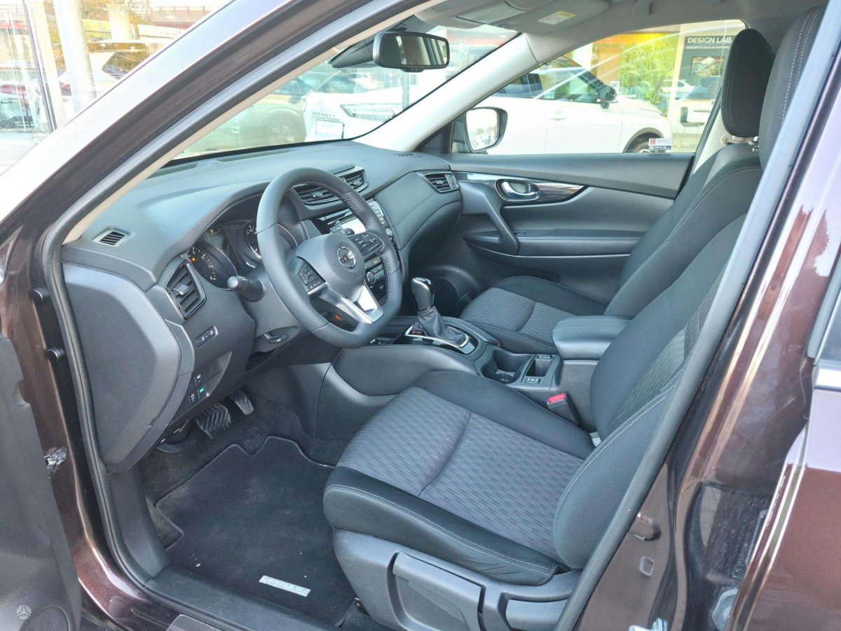 Nissan X-Trail Visureigis / Krosoveris Benzinas