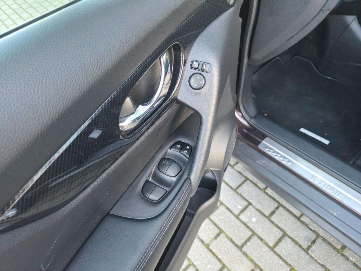 Nissan X-Trail Visureigis / Krosoveris Benzinas