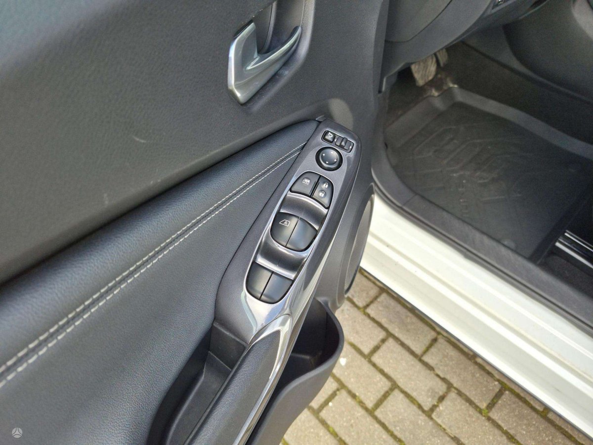 Nissan Juke Visureigis / Krosoveris Benzinas