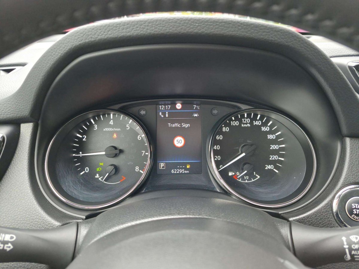 Nissan X-Trail Visureigis / Krosoveris Benzinas