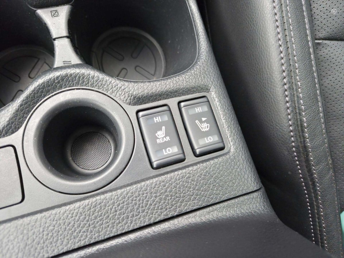 Nissan X-Trail Visureigis / Krosoveris Benzinas