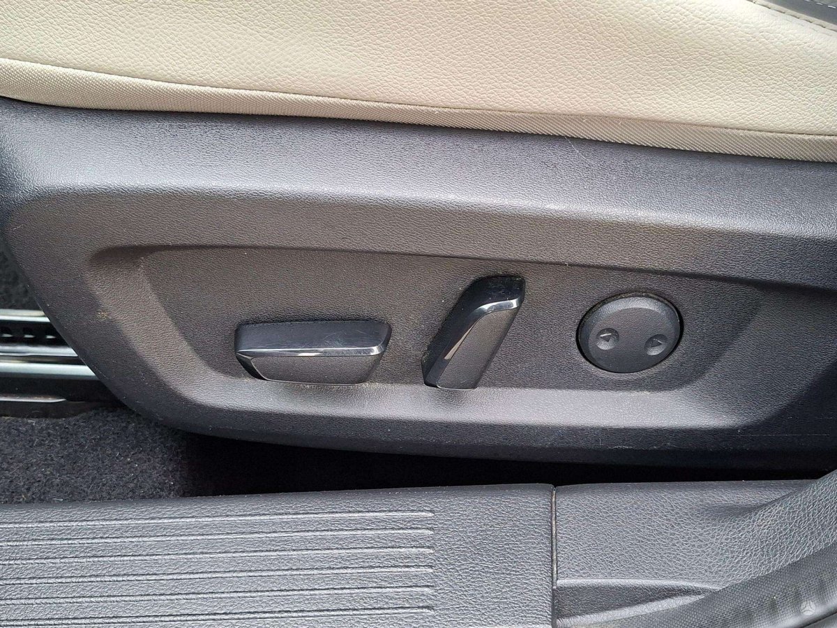 Nissan Qashqai Visureigis / Krosoveris Benzinas / elektra