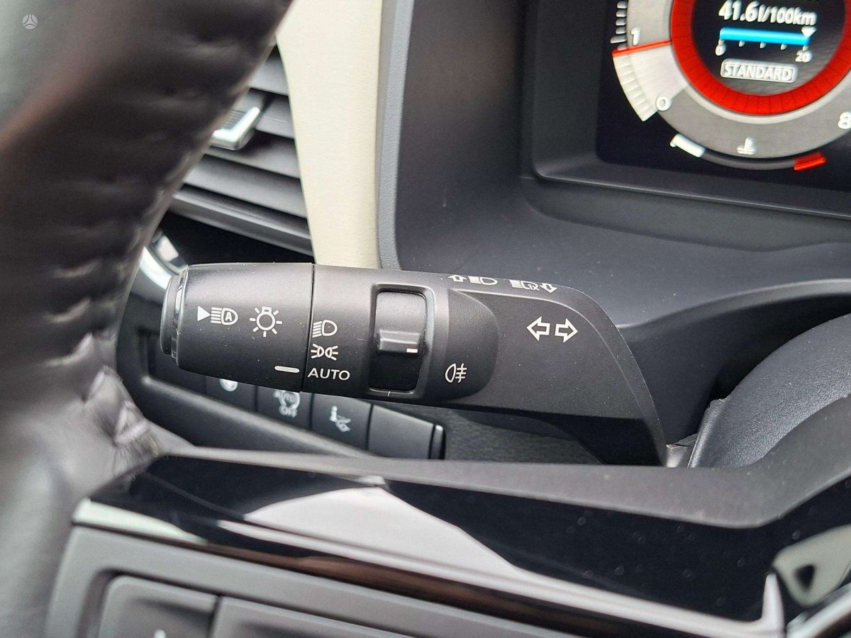 Nissan Qashqai Visureigis / Krosoveris Benzinas / elektra