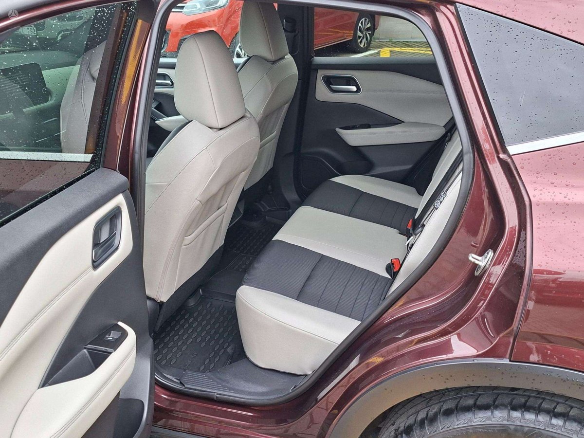 Nissan Qashqai Visureigis / Krosoveris Benzinas / elektra