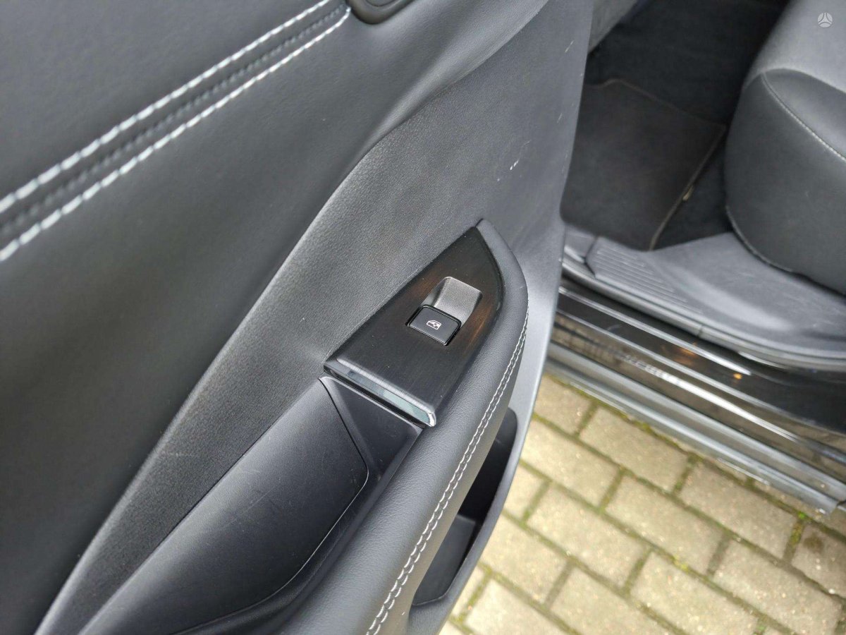Nissan Qashqai Visureigis / Krosoveris Benzinas / elektra