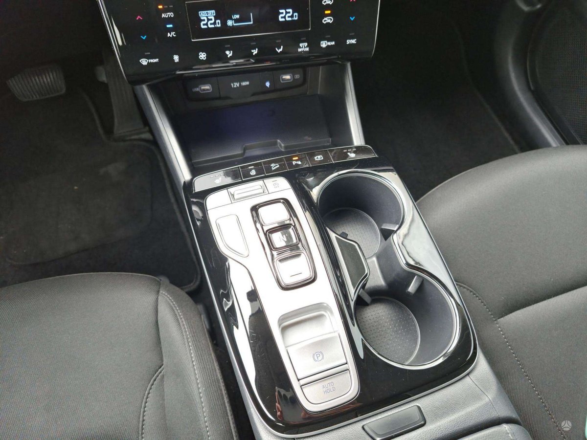 Hyundai Tucson Visureigis / Krosoveris Benzinas / elektra