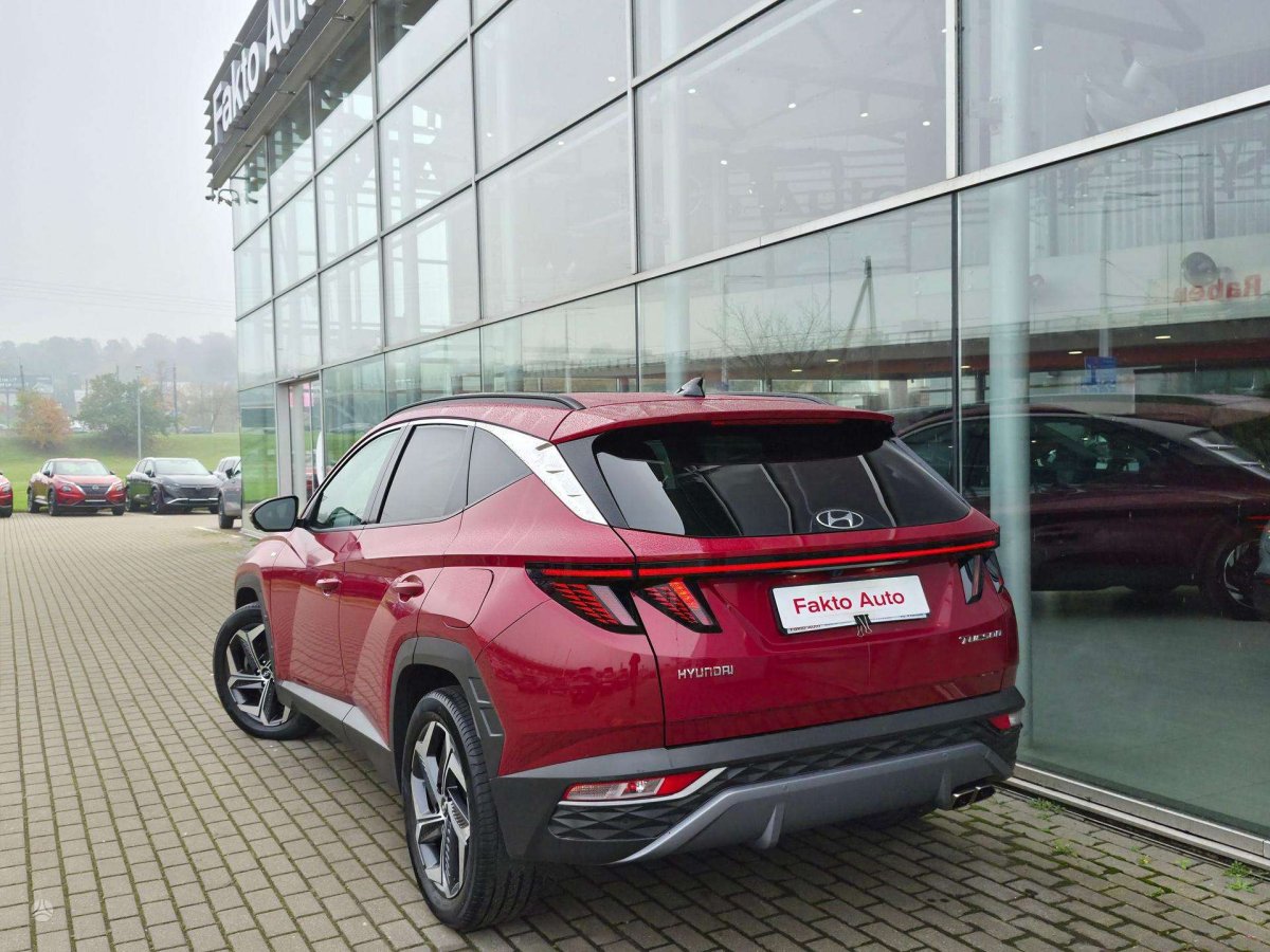 Hyundai Tucson Visureigis / Krosoveris Benzinas / elektra