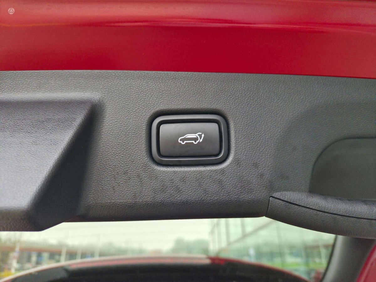 Hyundai Tucson Visureigis / Krosoveris Benzinas / elektra