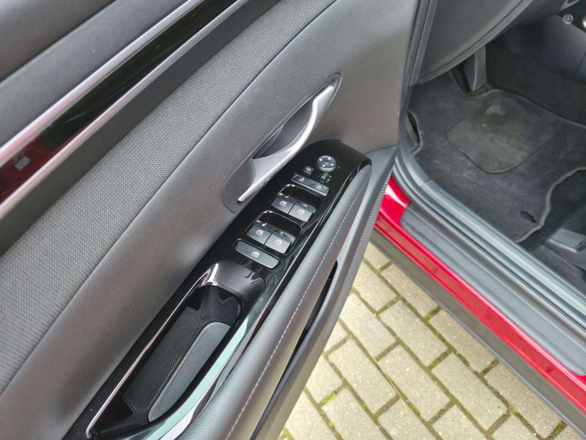 Hyundai Tucson Visureigis / Krosoveris Benzinas / elektra