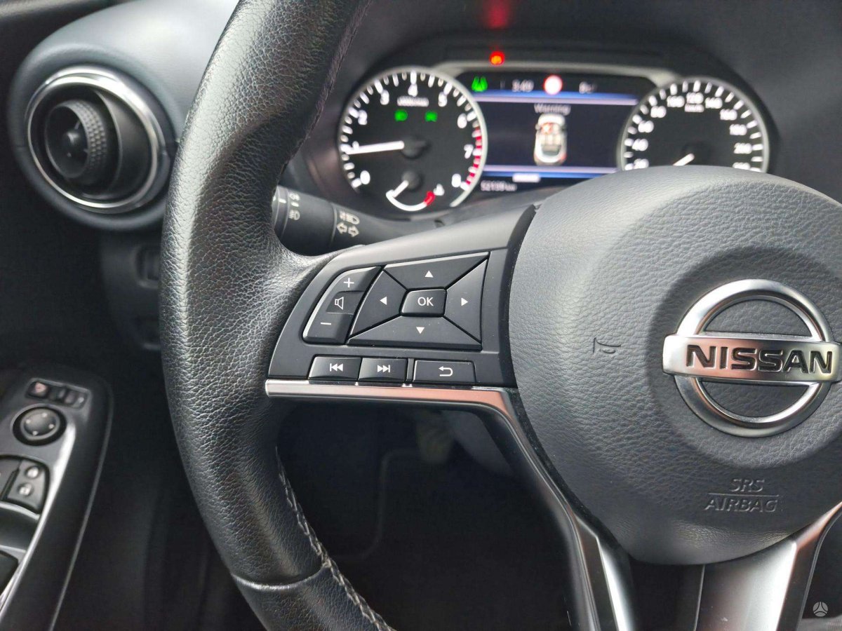 Nissan Juke Visureigis / Krosoveris Benzinas