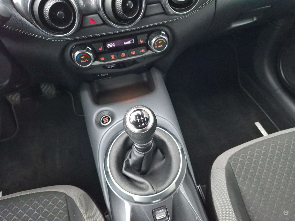 Nissan Juke Visureigis / Krosoveris Benzinas