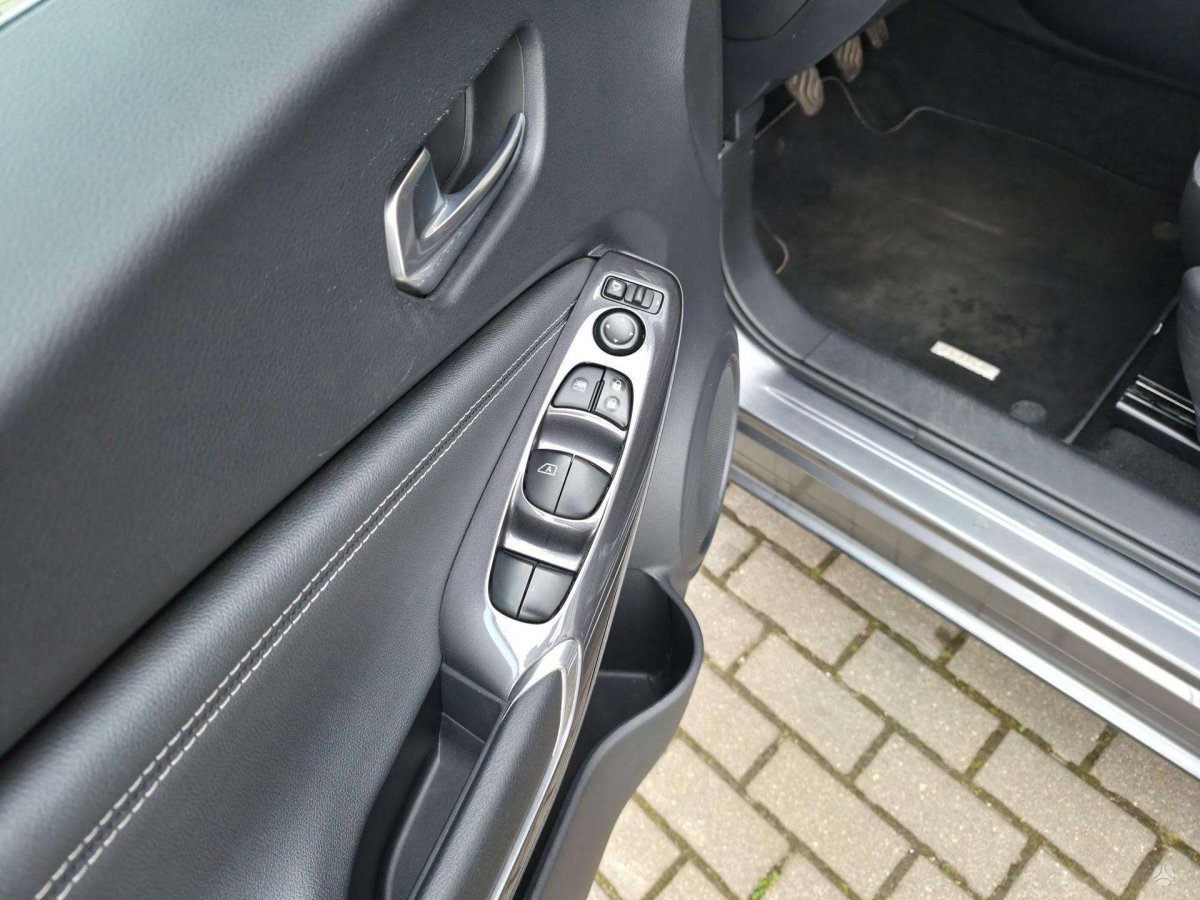 Nissan Juke Visureigis / Krosoveris Benzinas