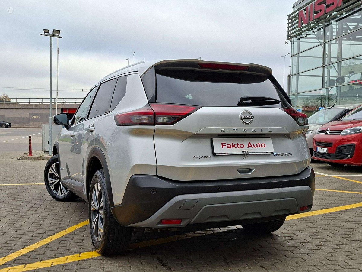 Nissan X-Trail Visureigis / Krosoveris Benzinas / elektra