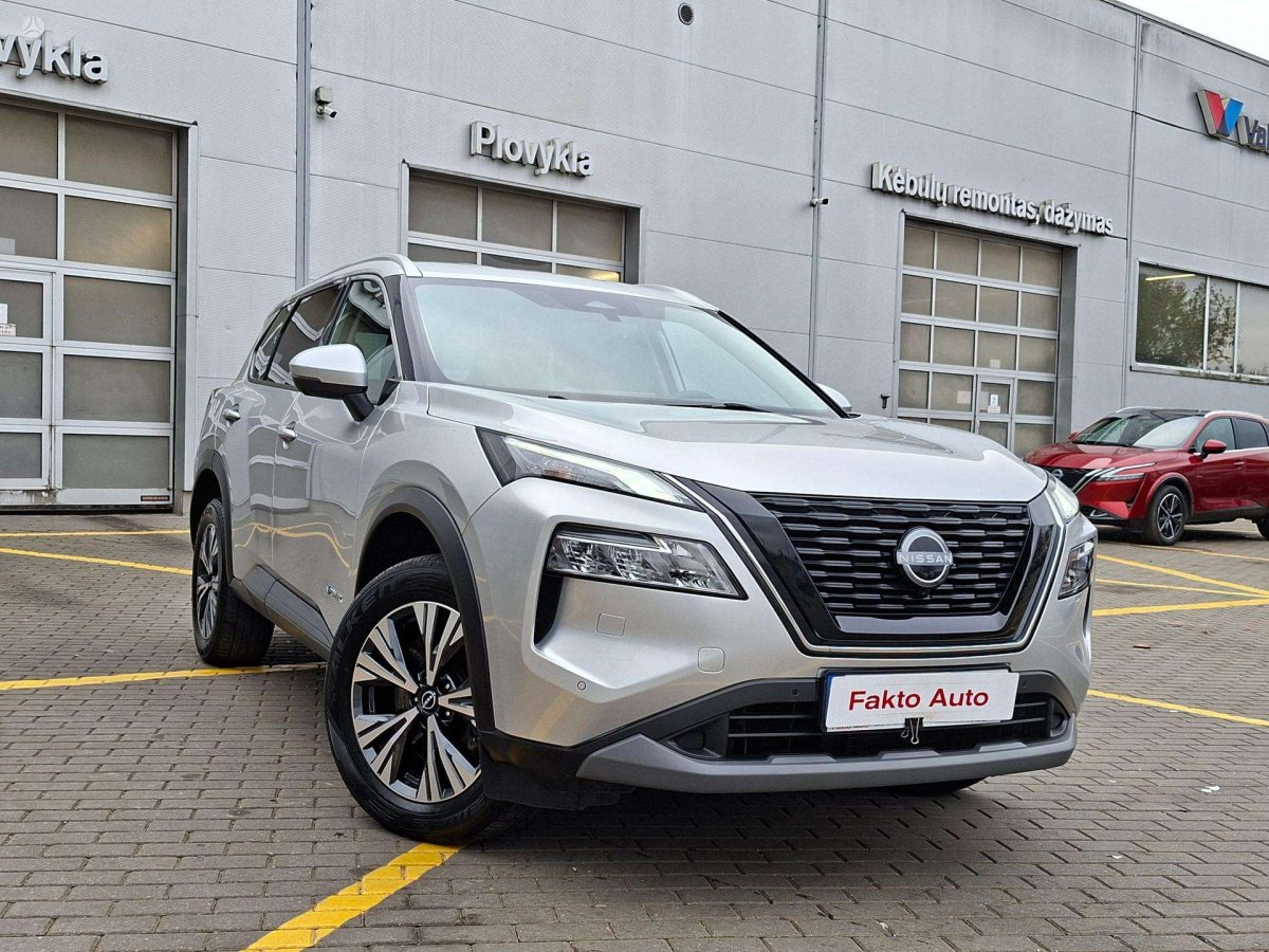Nissan X-Trail Visureigis / Krosoveris Benzinas / elektra