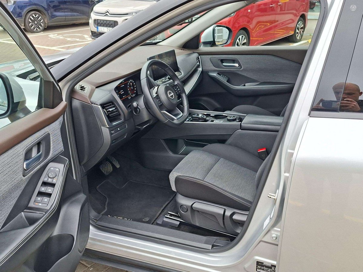 Nissan X-Trail Visureigis / Krosoveris Benzinas / elektra