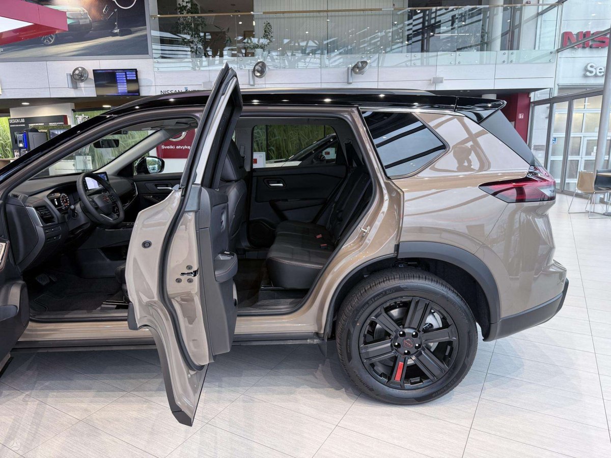 Nissan X-Trail Visureigis / Krosoveris Benzinas / elektra