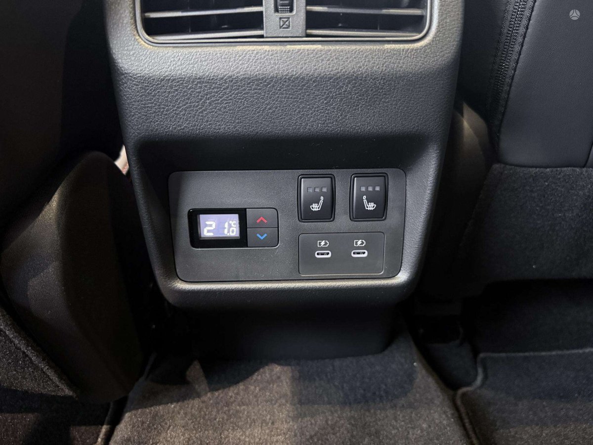 Nissan X-Trail Visureigis / Krosoveris Benzinas / elektra