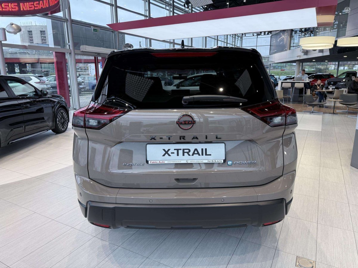 Nissan X-Trail Visureigis / Krosoveris Benzinas / elektra