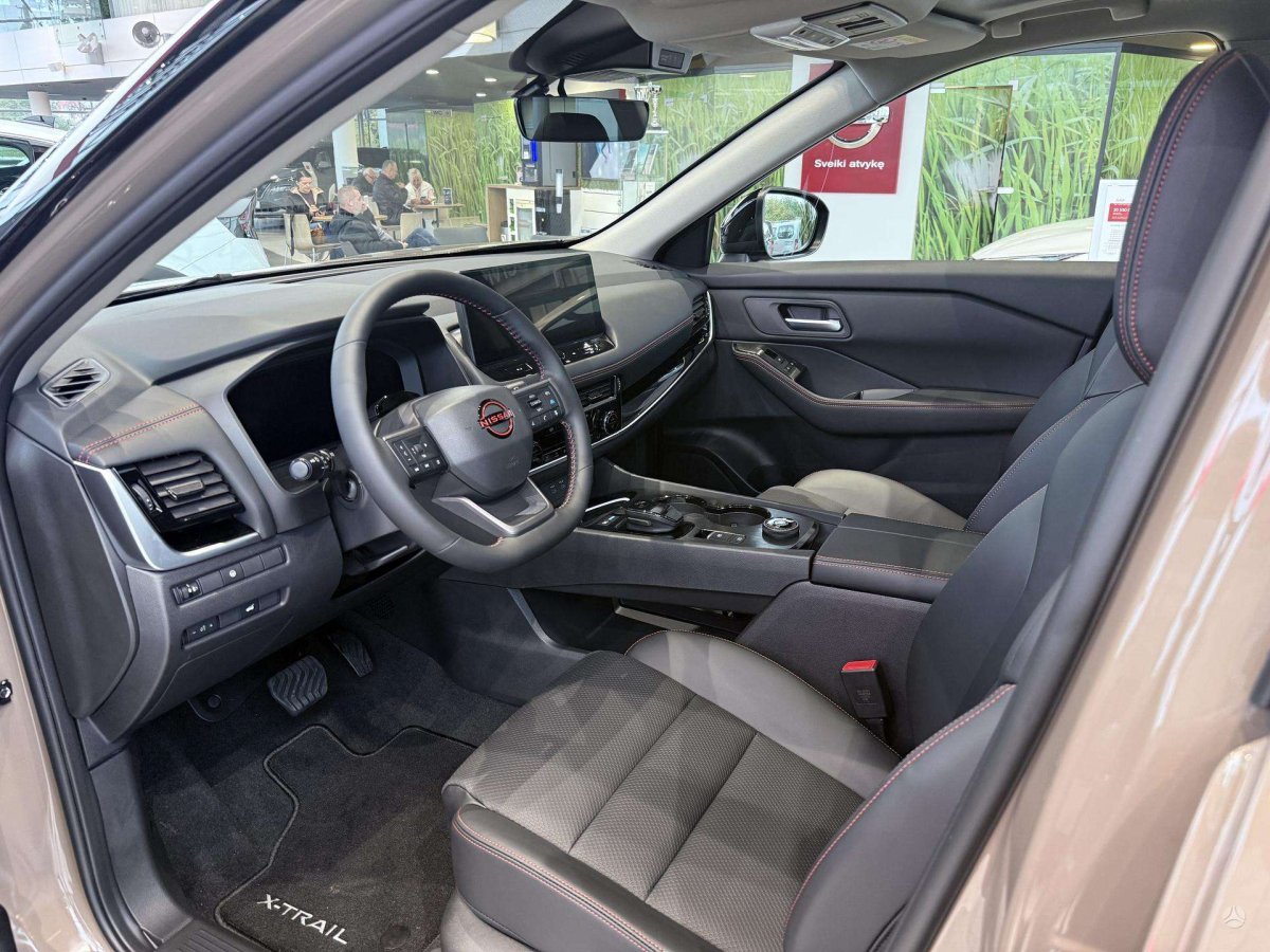 Nissan X-Trail Visureigis / Krosoveris Benzinas / elektra