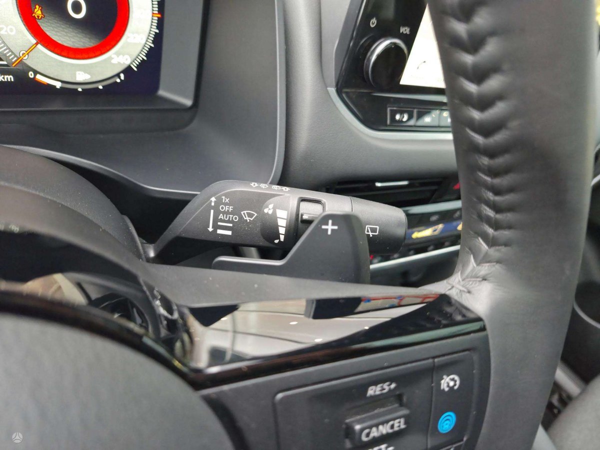Nissan Qashqai Visureigis / Krosoveris Benzinas / elektra