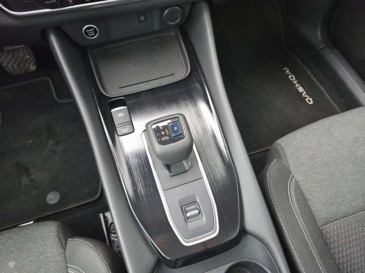 Nissan Qashqai Visureigis / Krosoveris Benzinas / elektra
