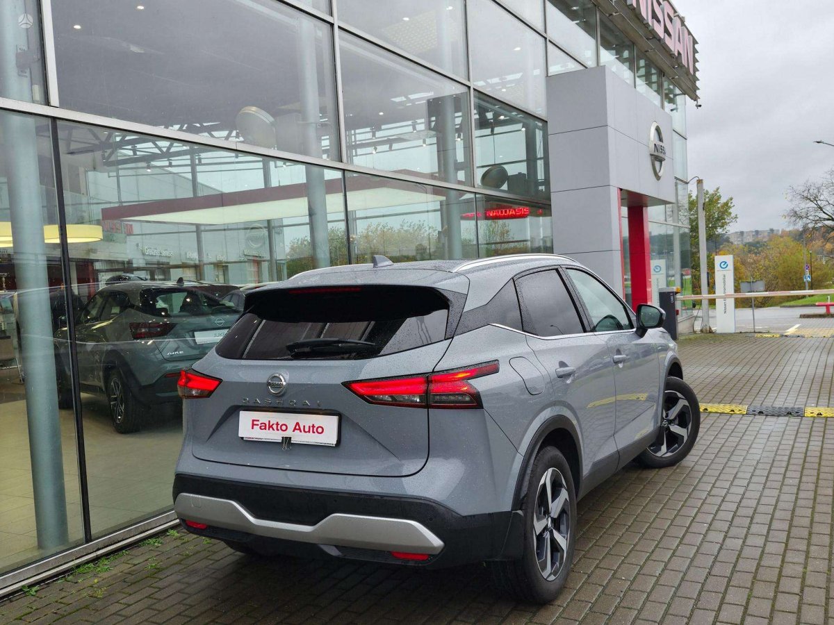 Nissan Qashqai Visureigis / Krosoveris Benzinas / elektra