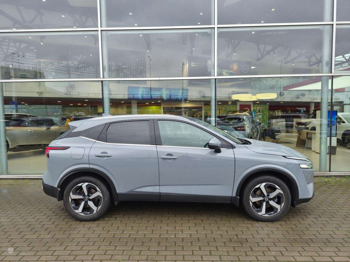 Nissan Qashqai Visureigis / Krosoveris Benzinas / elektra
