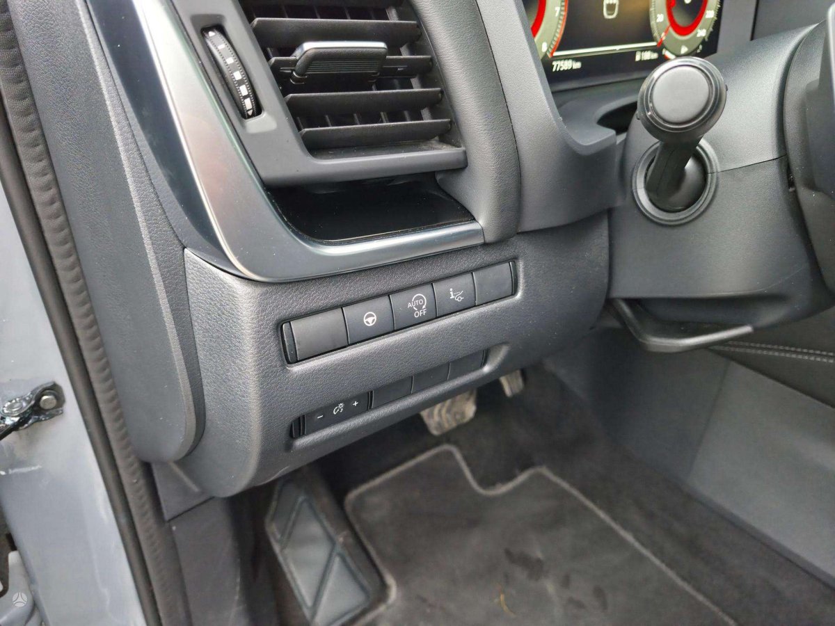 Nissan Qashqai Visureigis / Krosoveris Benzinas / elektra