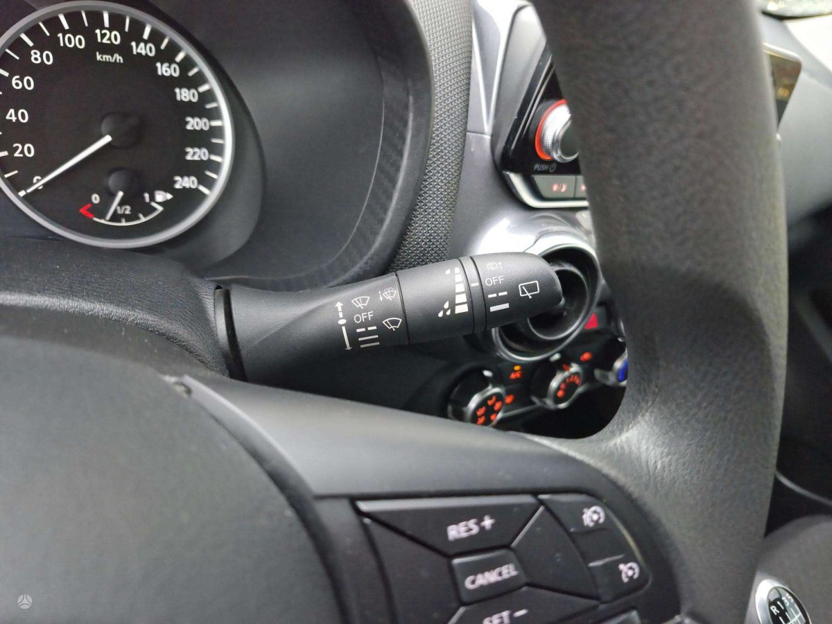 Nissan Juke Visureigis / Krosoveris Benzinas