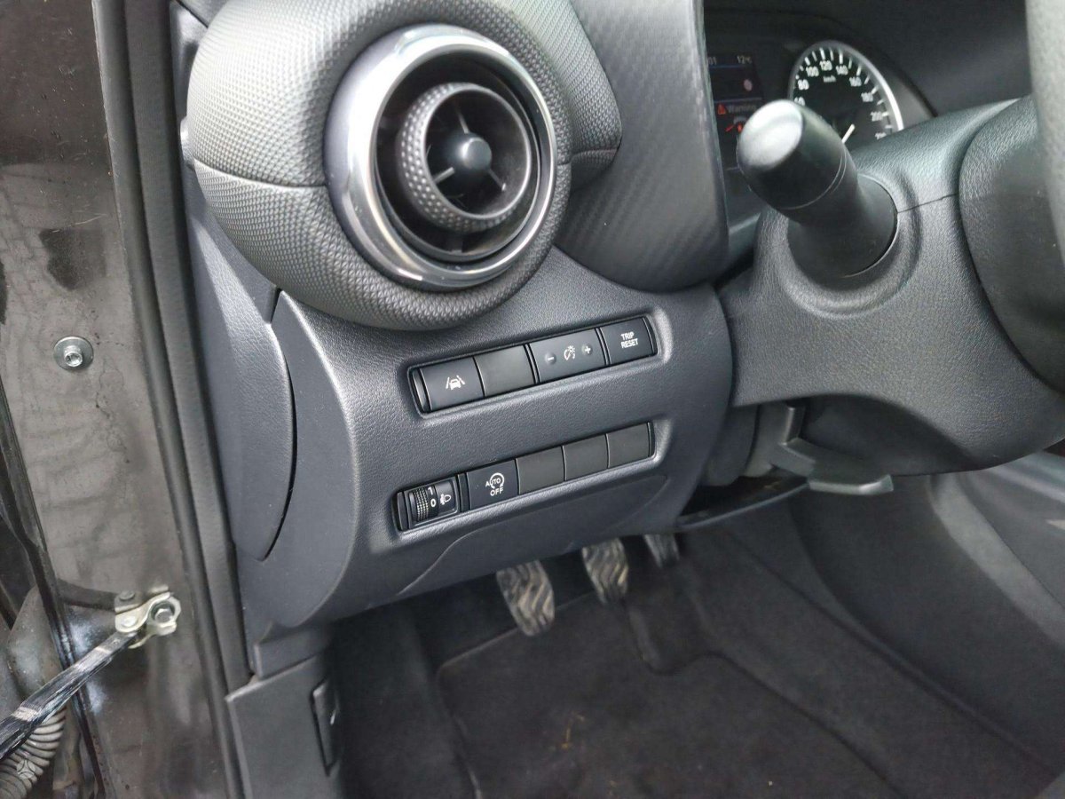 Nissan Juke Visureigis / Krosoveris Benzinas