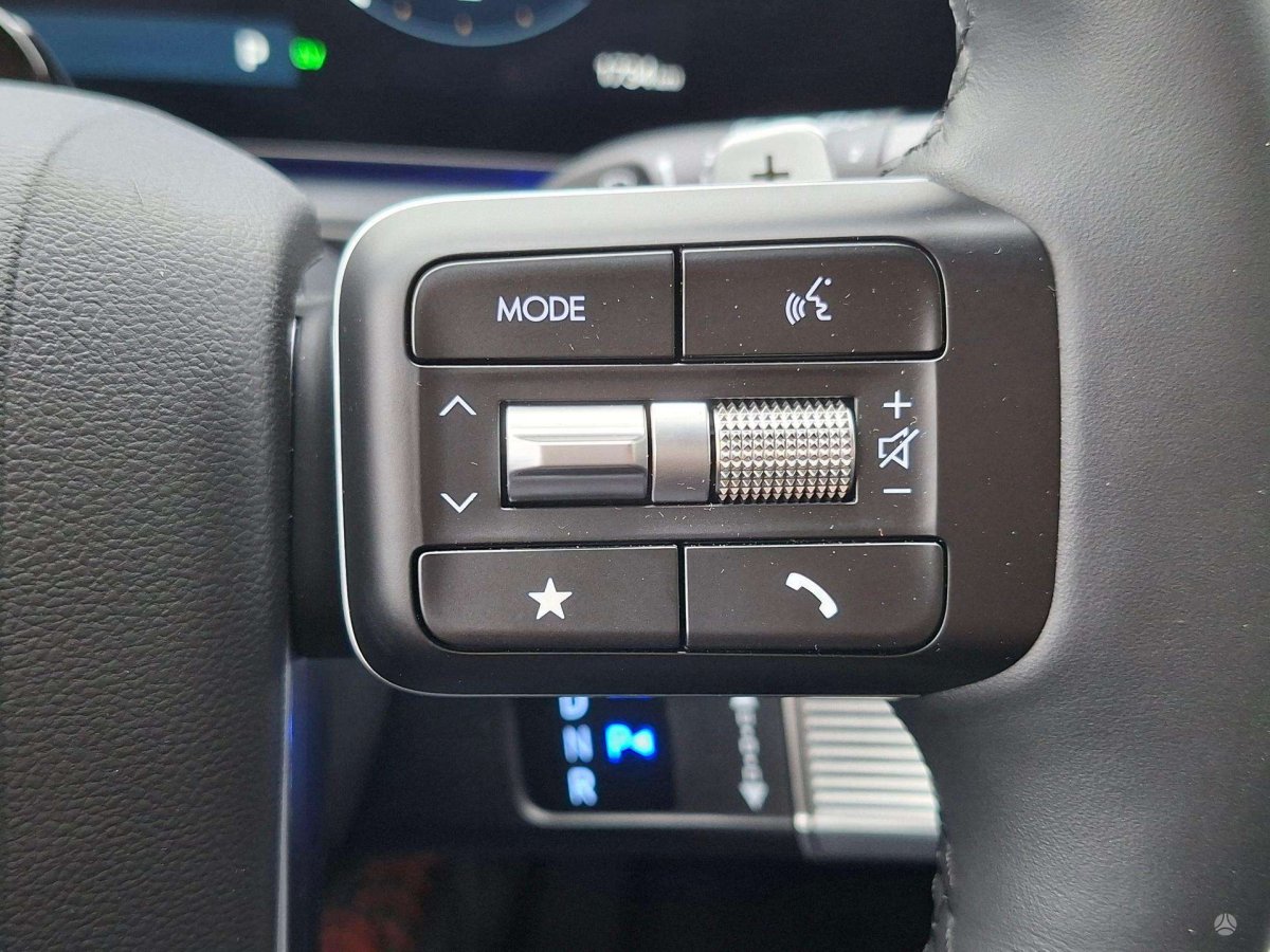Hyundai Santa Fe Visureigis / Krosoveris Benzinas / elektra