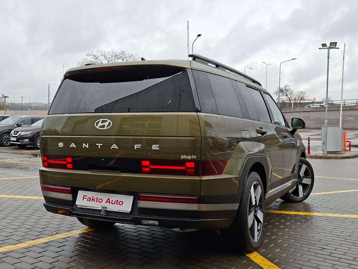 Hyundai Santa Fe Visureigis / Krosoveris Benzinas / elektra