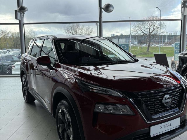 Nissan X-Trail Visureigis / Krosoveris Benzinas / elektra